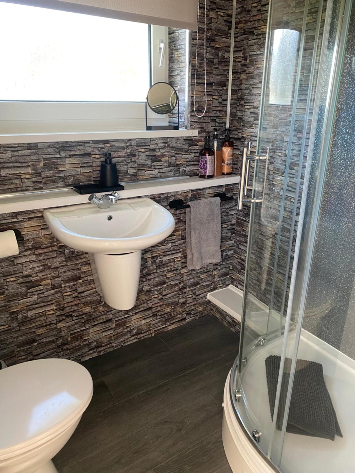 44 Gower Holiday Village Ty Gwyr Cosy 2 Bedroom Chalet Swansea Luaran gambar